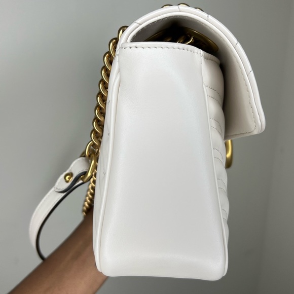 ✨SOLD✨ White GG Marmont Small Matelassé Shoulder Bag - Picture 6 of 15